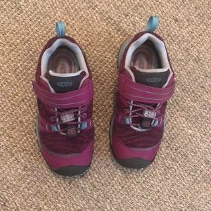 Girls Keen Terradorra